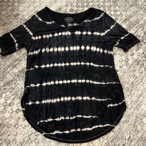 Torrid super soft knit tie dye tshirt, black.  Size 2X